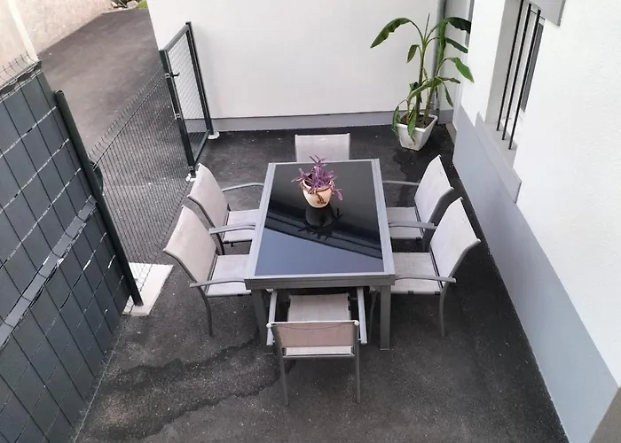 Gite Le Sequoia Apartmán *